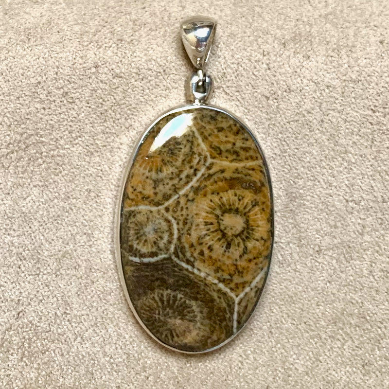 472.0 Tcw. Fossil Coral, outlet Sterling Silver Necklace