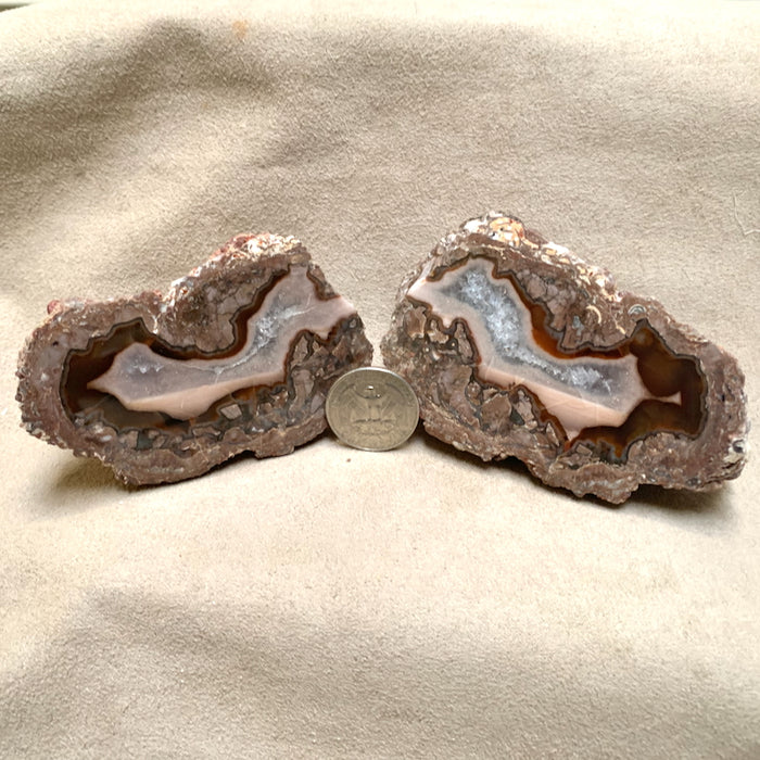 Geode Pair, Baker (Luna County, New Mexico)