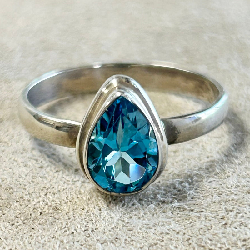 Topaz (Swiss Blue) Faceted Ring (size 8)