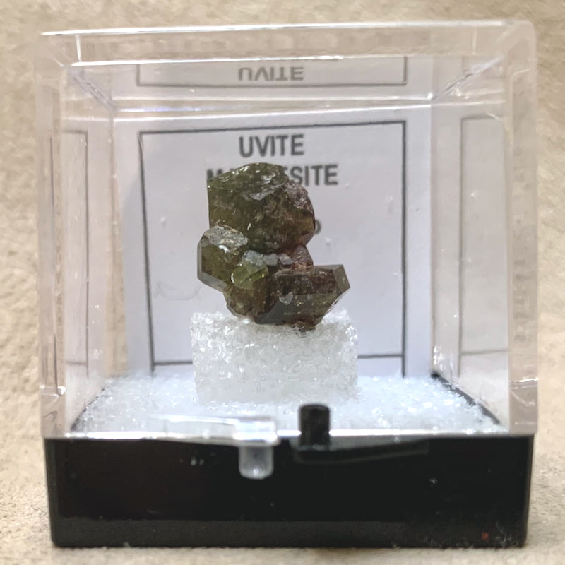 Uvite (Magnesite) (Brazil)