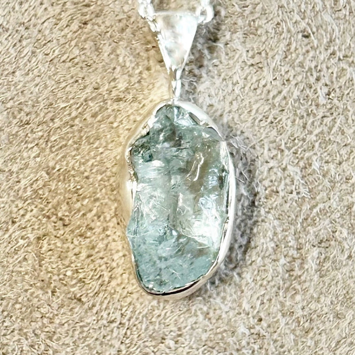 Aquamarine Pendant with Sterling Silver Chain