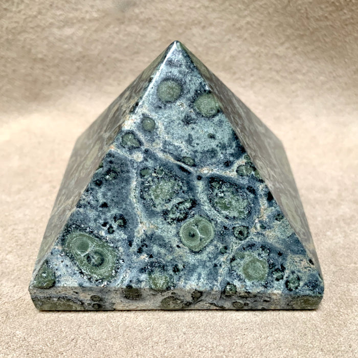 Kambaba Jasper Polished Pyramid