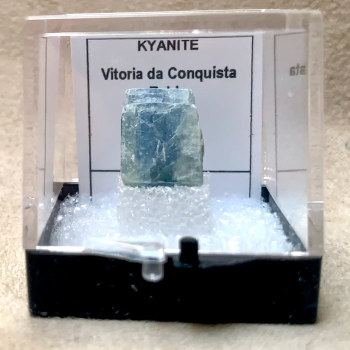 Kyanite (Brazil)