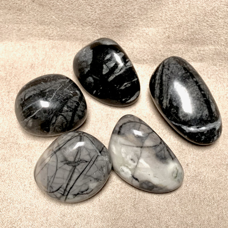 Picasso Marble Polished Pebble (Utah)