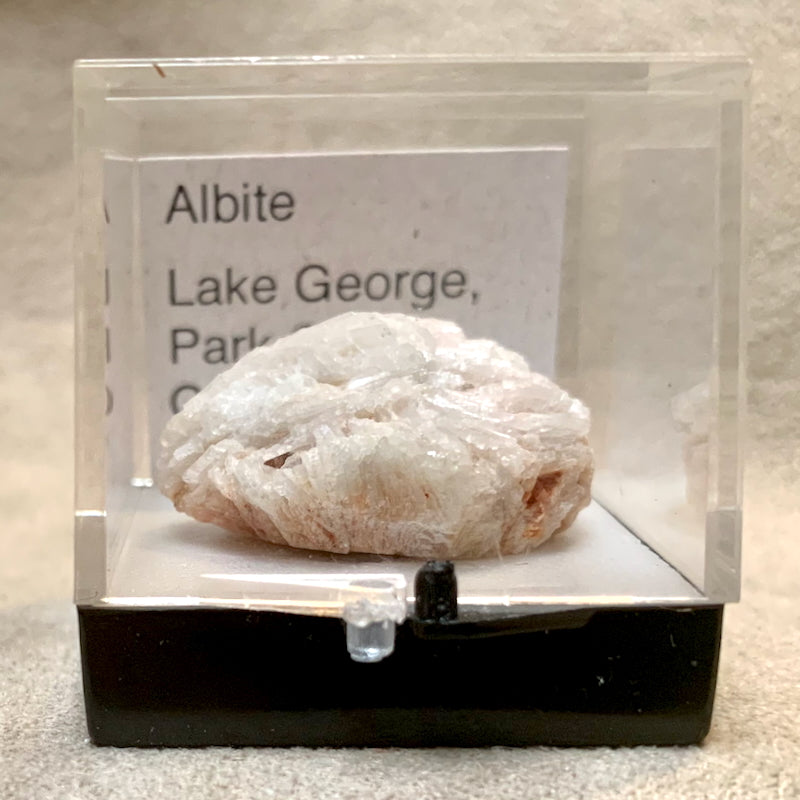 Albite (Colorado)