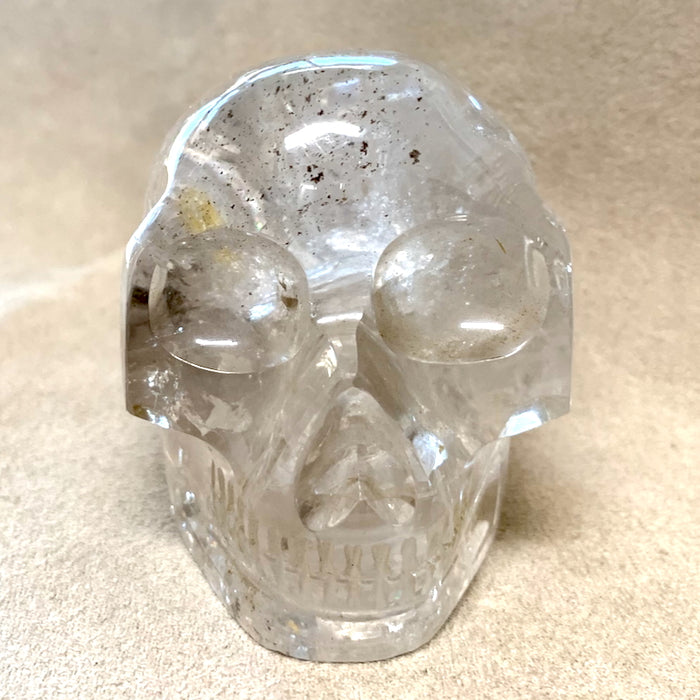 Quartz Skull (Clear, with Rainbows)